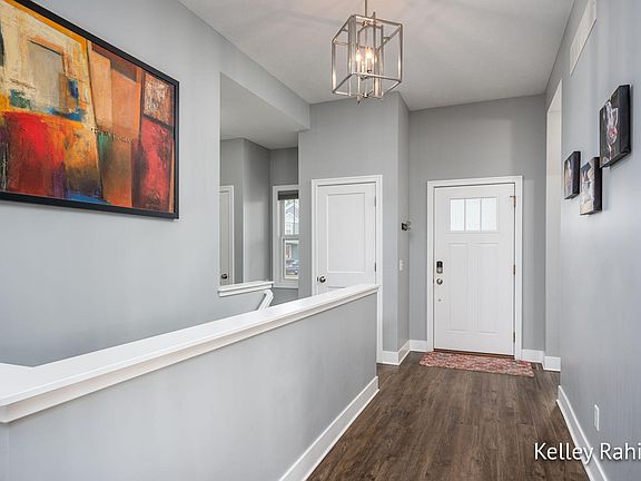 2nd image of 1548 Dryad Ct NE