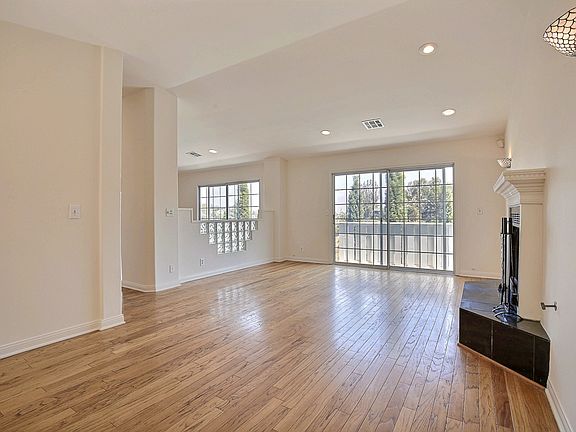 5th image of 2385 Fellowship Park Way
