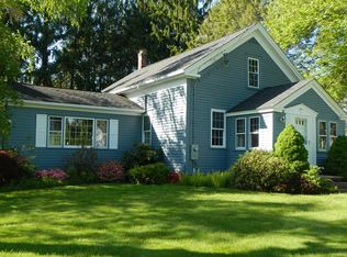 208 Porter Rd, East Longmeadow, MA 01028