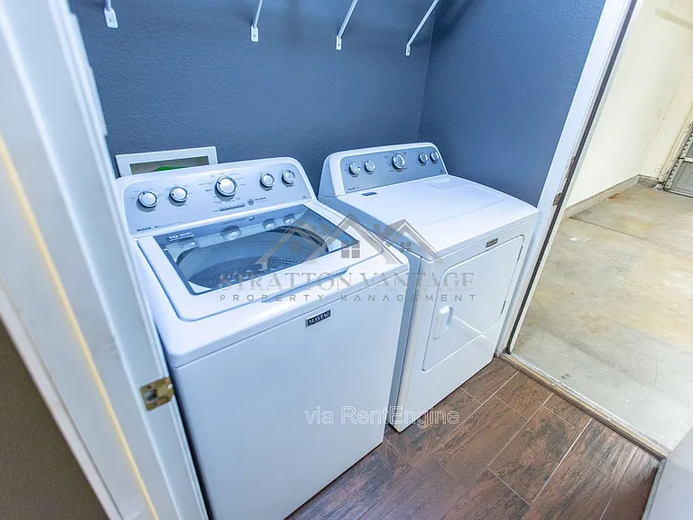 9630 W Kingman St — Photo 30