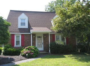 853 Mount Gretna Rd, Elizabethtown, PA 17022