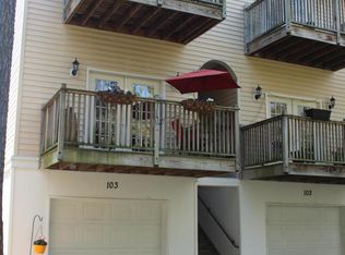 949 E Ests #103, Charleston, SC 29414