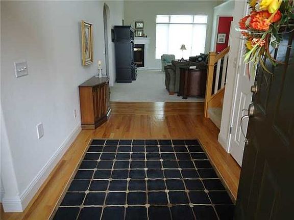 4th image of 24844 Lake Winds Dr