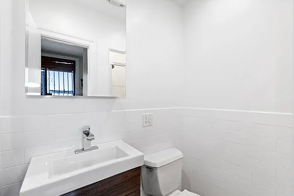 Rented by Douglas Elliman | media 7