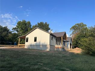 1271 W Park Ave, Harrison, AR 72601