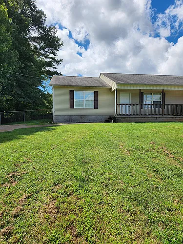7135 Hurst Ln Photo 1