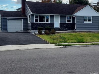 2 Hoagland Avenue, Syosset, NY, 11791