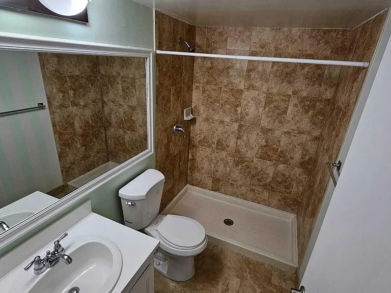 205 Foxtail Dr #H3 — Photo 11