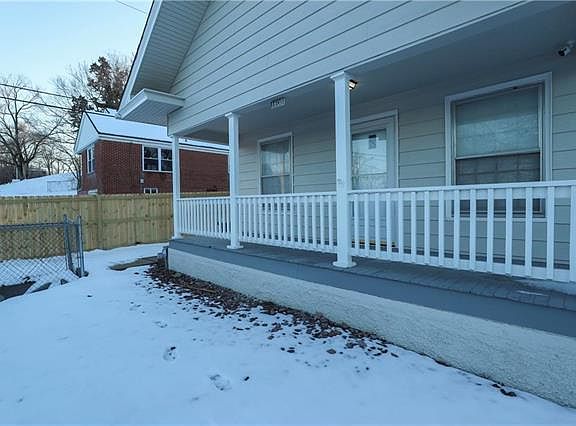 4th image of 1608 S 37th St