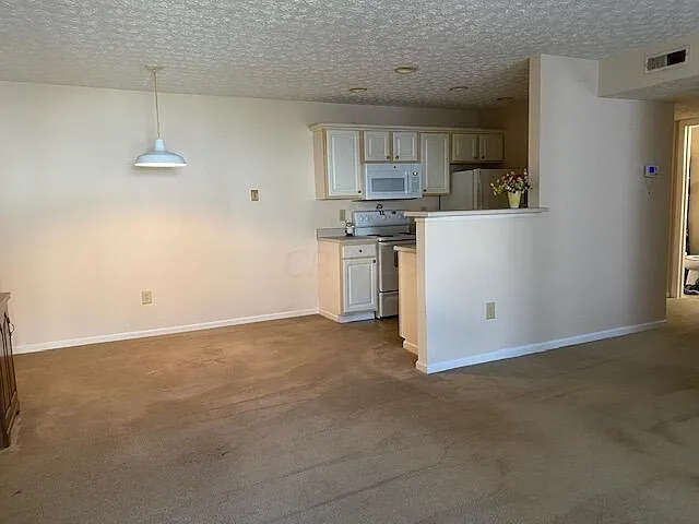 5507 Garden Rdg — Photo 14