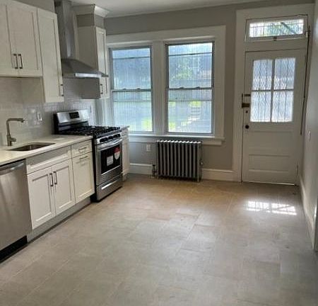 2nd image of 29 Carmer Ave