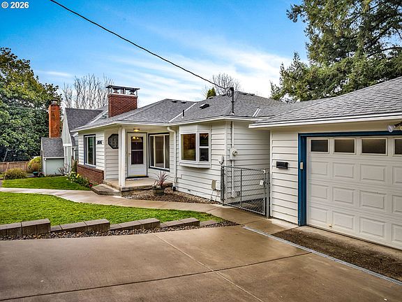 3rd image of 10505 SE 36th Ave
