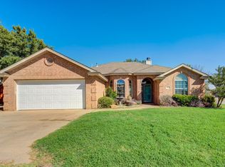 9707 Vernon Ave, Lubbock, TX 79423