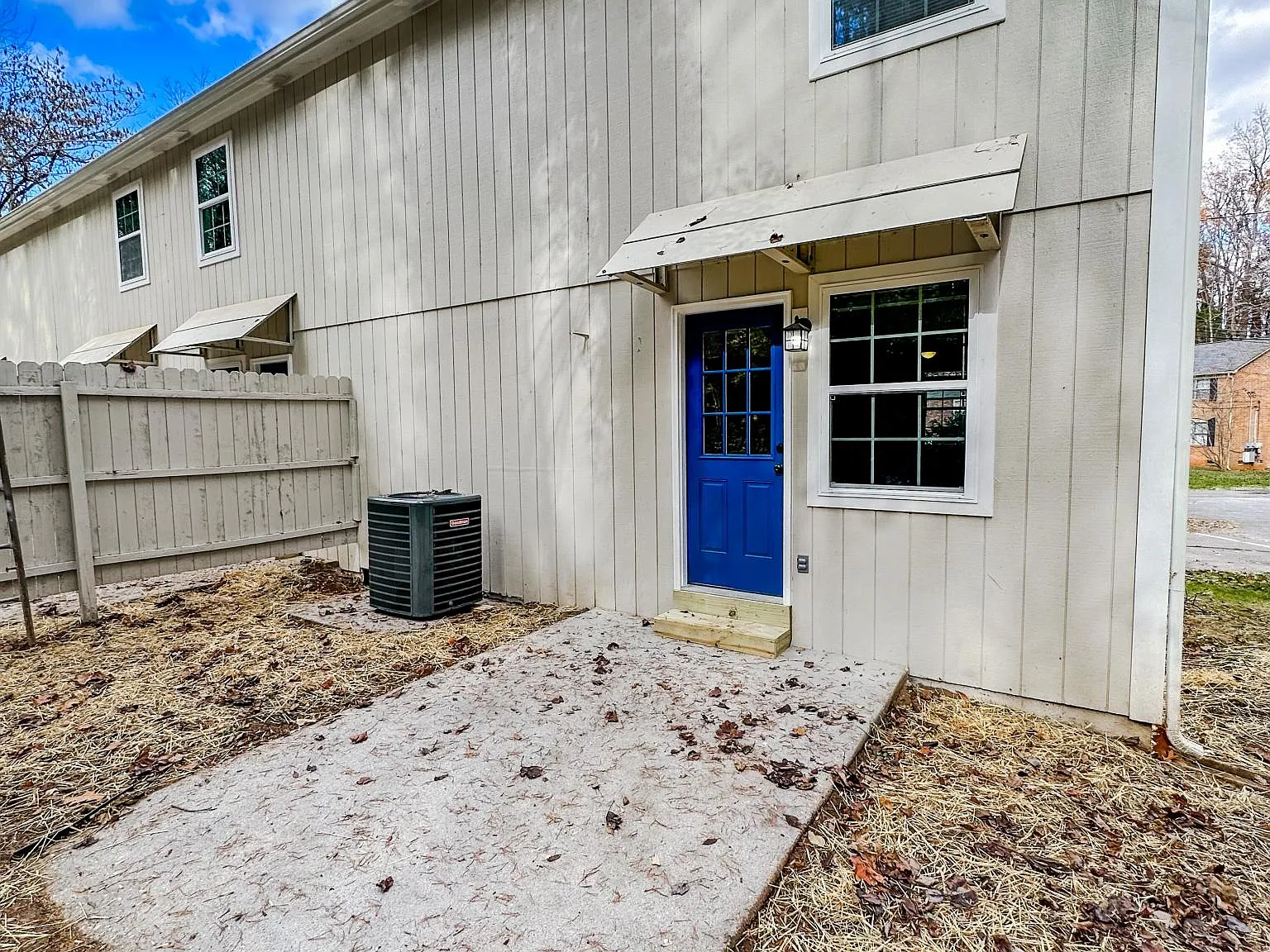 2 bed, 1037 sqft, $1,600 — Photo 4