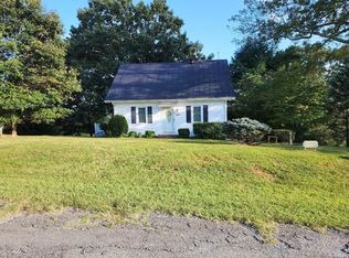 1210 Custer Ln, Bedford, VA 24523
