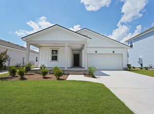 251 Shade Tree Dr, Richmond Hill, GA 31324