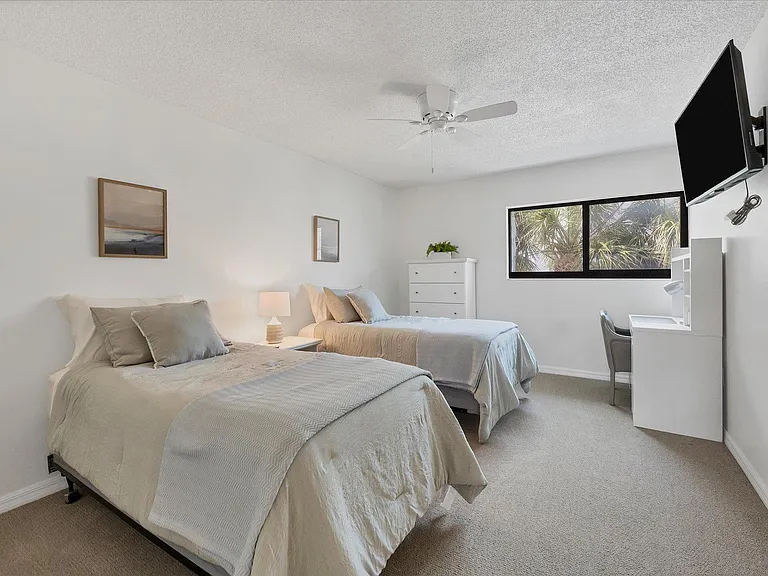 500 Park Blvd S #109 — Photo 18