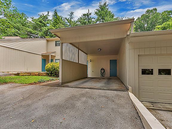 3rd image of 8400 Olde Colony Trl APT 74