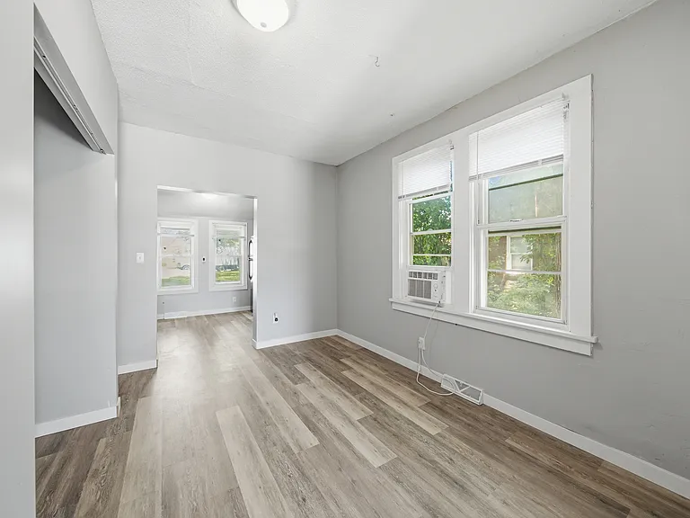 1416 W 13th St #1416 — Photo 3