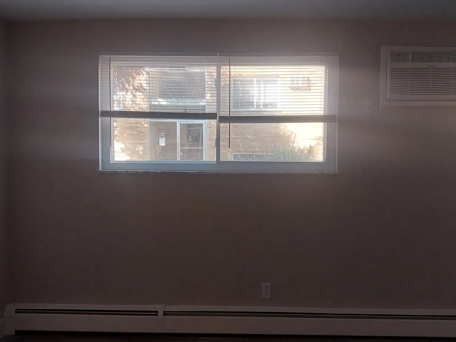 3339 Epworth Ave — Photo 4