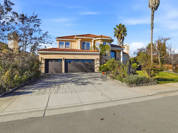 205 Llagas Rd, Morgan Hill, CA 95037