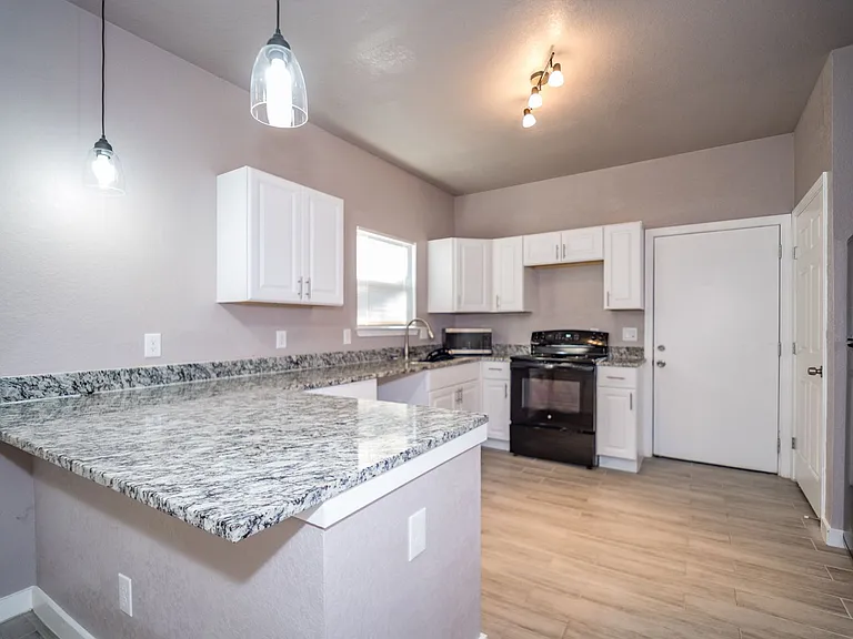234 Gould St #101 — Photo 12
