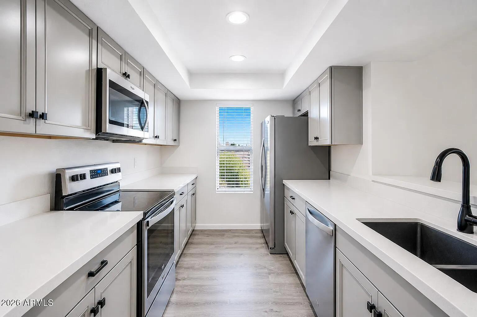 1 bed, 1.0 bath, 832 sqft, $1,550 — Photo 3