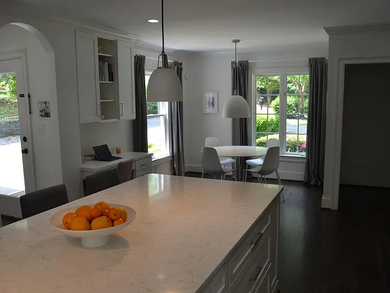 3825 Peachtree Dunwoody Rd NE — Photo 12