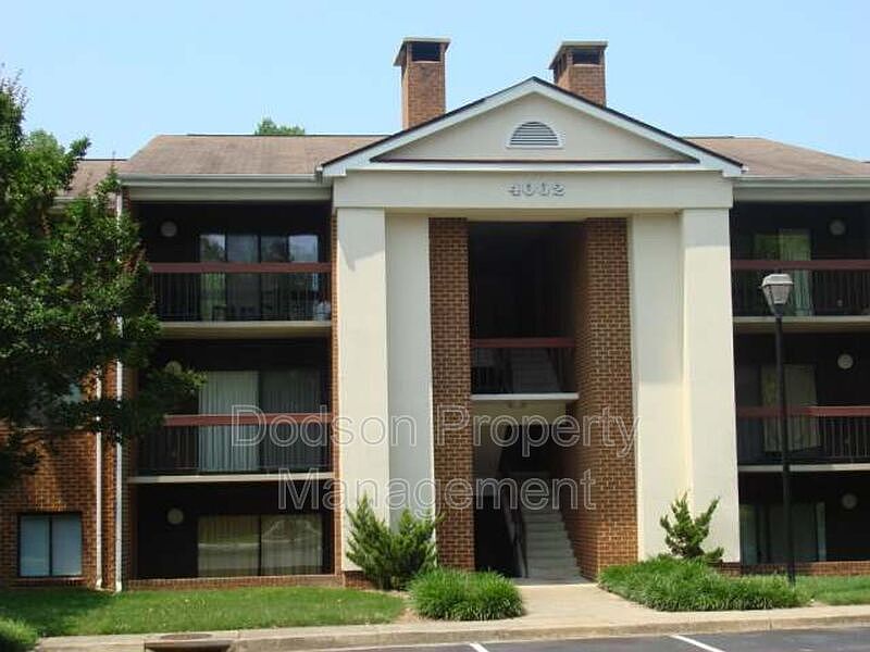 1st image of 4003 Governors Sq APT 5