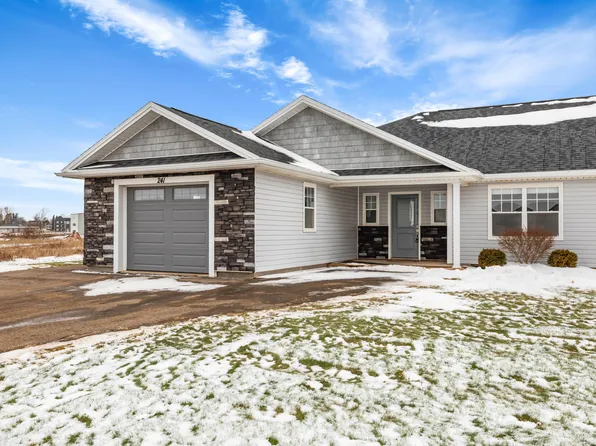241 Darrach Ave, Summerside, PE C1N 0L6