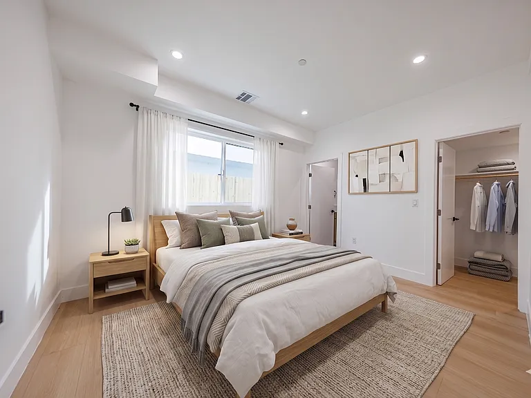 2026 Luxury 3, 4 & 5 Bed Townhomes — Photo 97