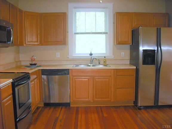 3rd image of 317 Newberne St