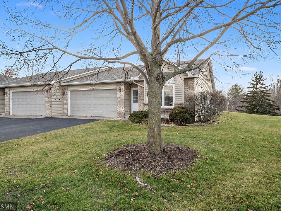 1st image of 885 Evergreen Ct