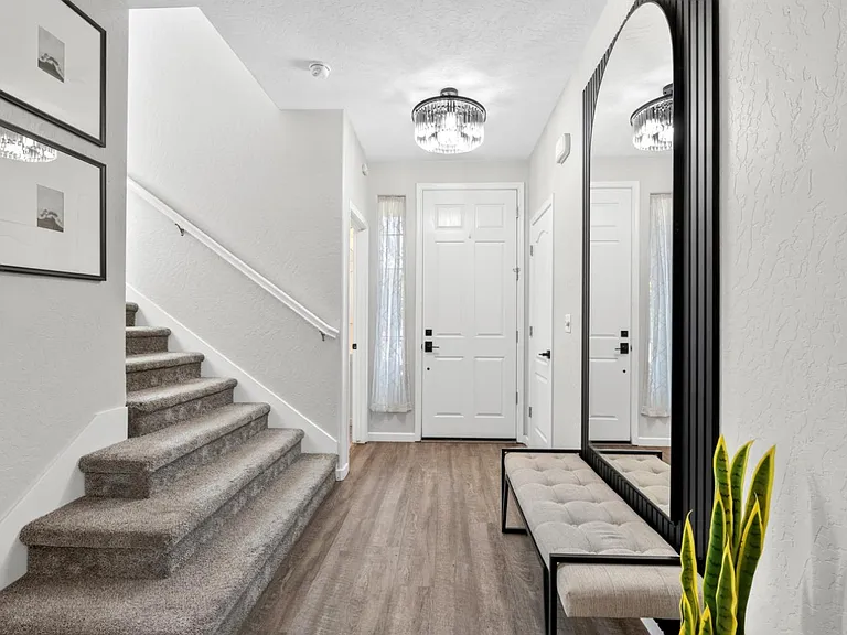 5507 N Gates Ave — Photo 4