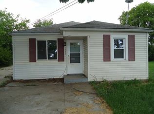 1498 Kenneth St, Burton, MI 48529