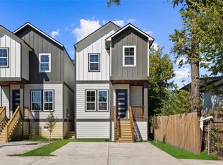 5949 Collingsworth St, Houston, TX 77026