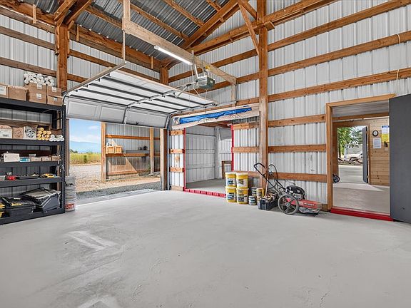 4th image of 107 White Eagle Dr