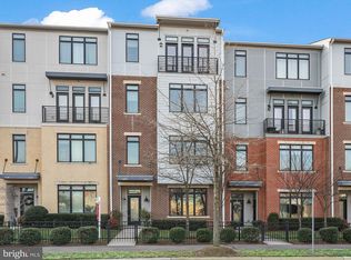 1426 Ribbon Limestone Ter SE, Leesburg, VA 20175