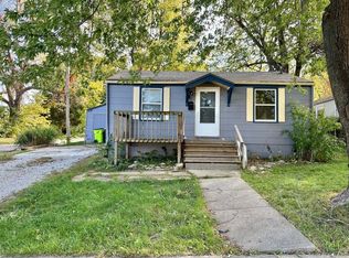 205 N Lake Ave, Harrisonville, MO 64701