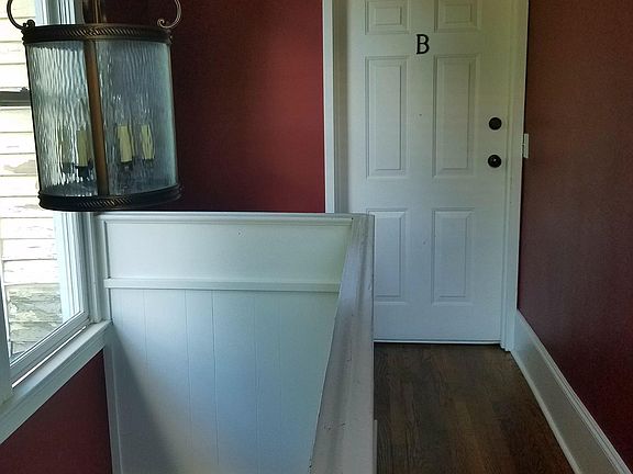 entry way to upstairs apartment