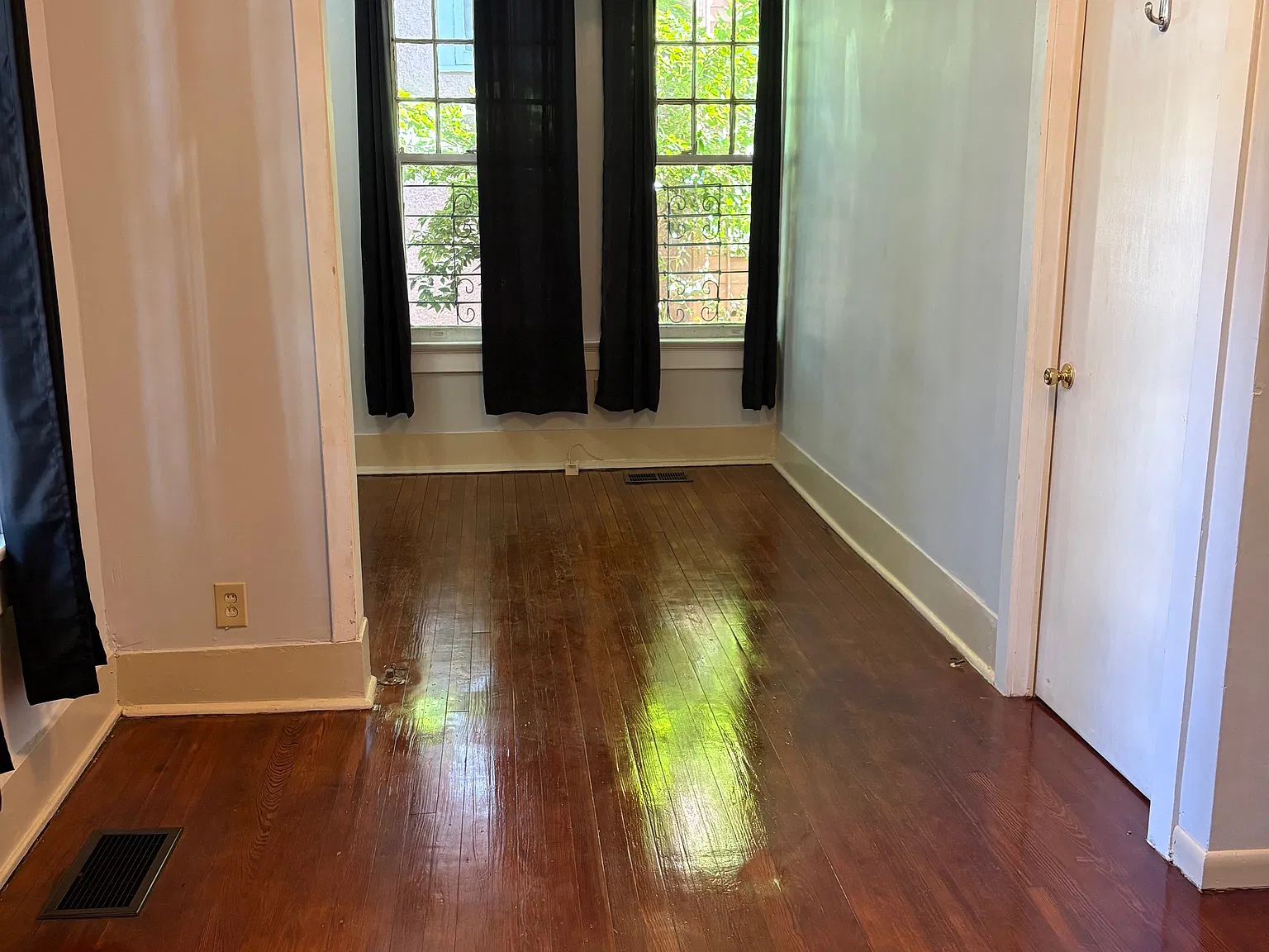 7 bed, $6,750 — Photo 4