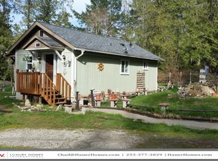 231 E Forest Dr, Belfair, WA 98528