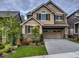 7422 NE 202nd Pl, Kenmore, WA 98028