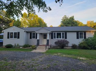 21204 Colton Point Rd, Avenue, MD 20609