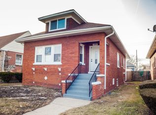438 S 21st Ave, Maywood, IL