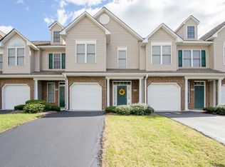 8706 Little Hoop Rd, Roanoke, VA 24019