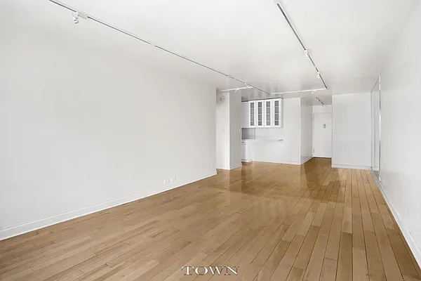 Sold by Town Residential | media 16