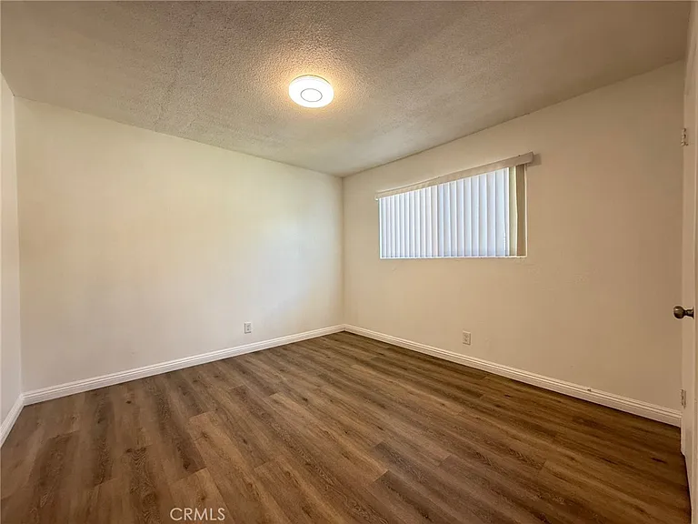 5152 San Bernardino St — Photo 11