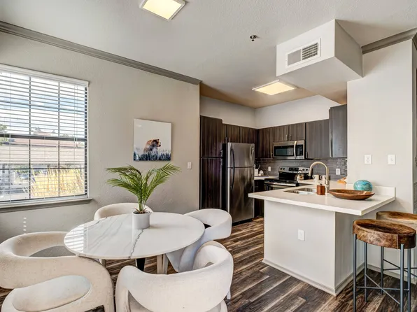 Retreat Westminster Center