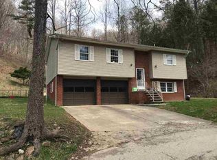 2187 Lost Creek Rd, Fort gay, WV 25514